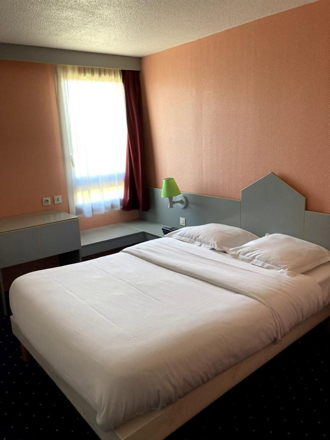 Brit Hotel Essentiel Moulins Avermes Kültér fotó