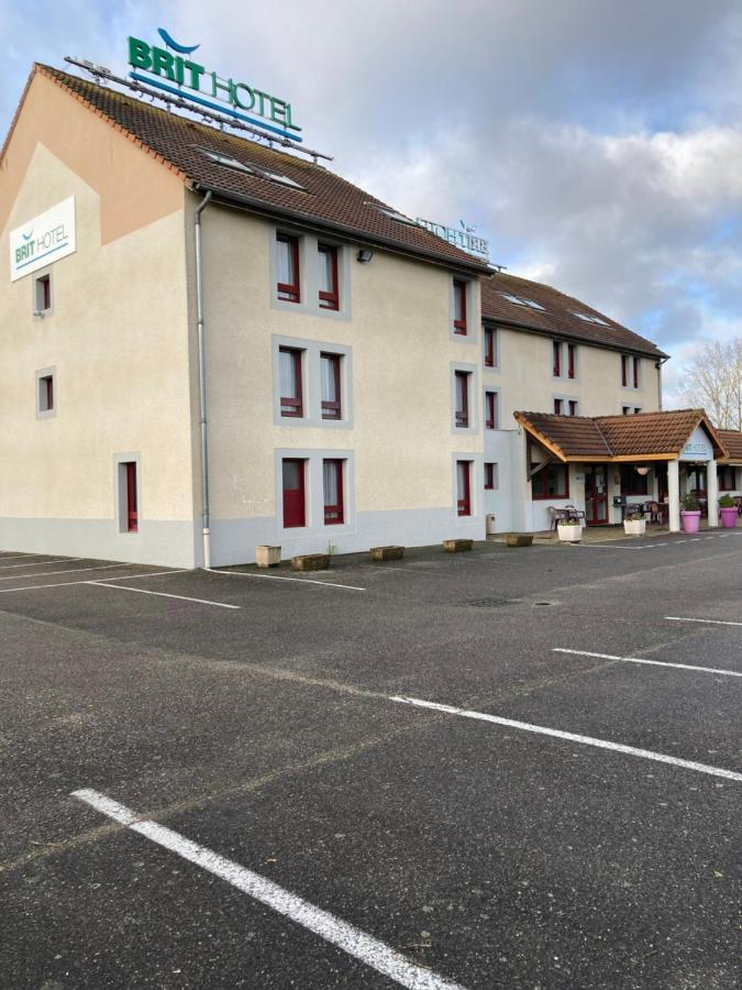Brit Hotel Essentiel Moulins Avermes Kültér fotó