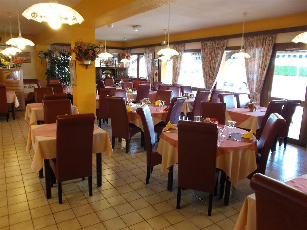Brit Hotel Essentiel Moulins Avermes Kültér fotó